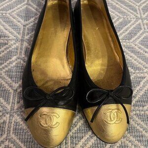 CHANEL Ballet Flats